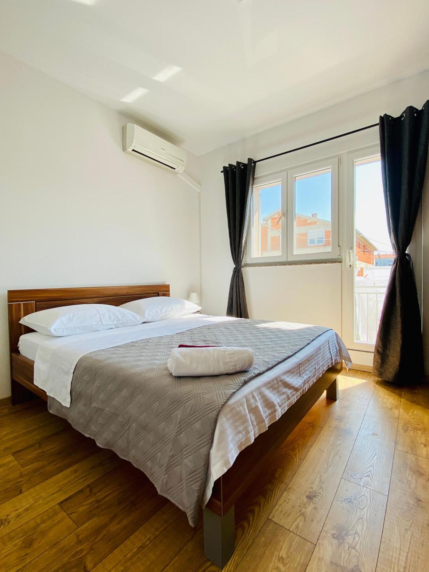 West Apartments ซาดาร์ ภายนอก รูปภาพ